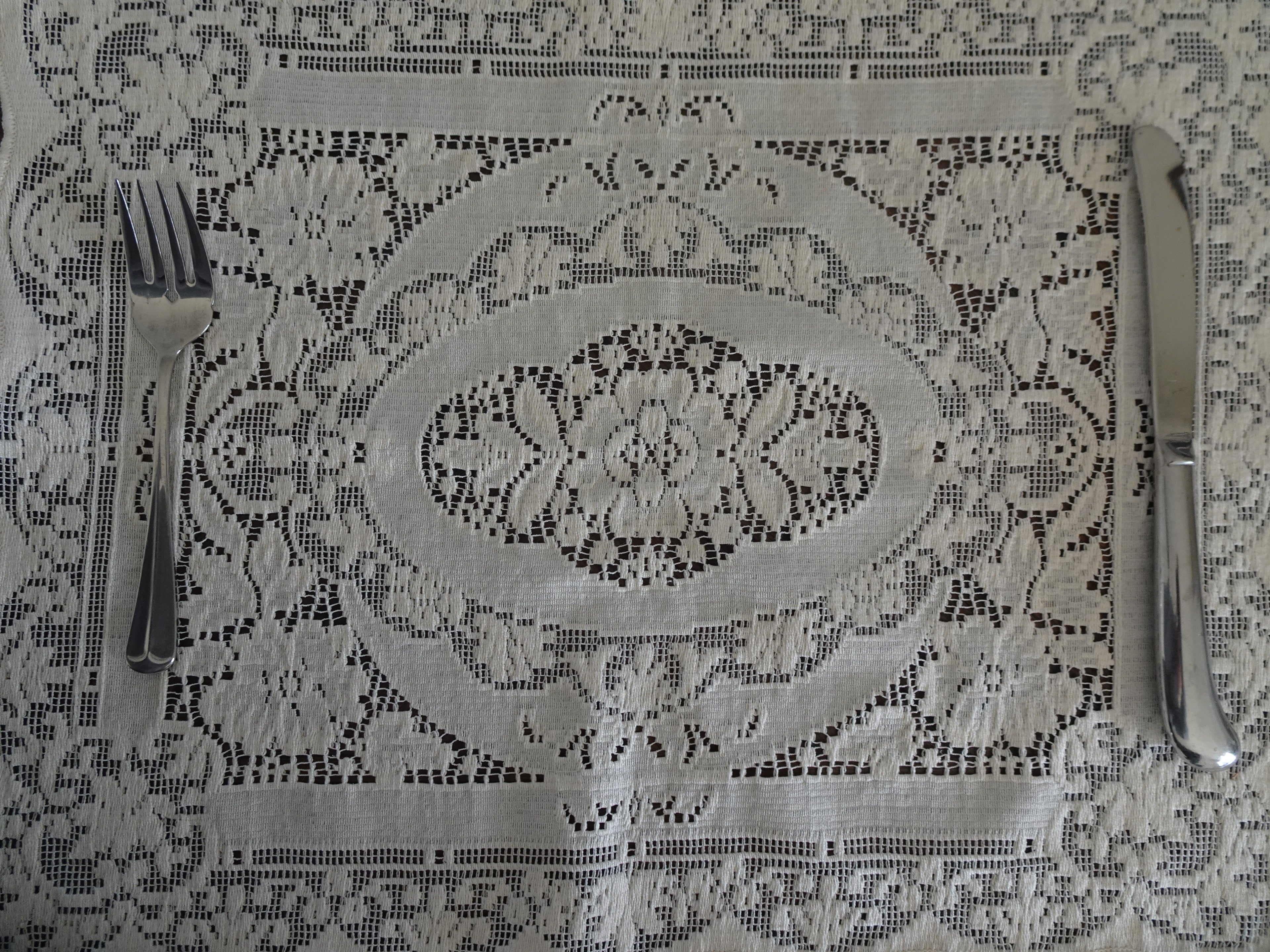 Vintage Lace Placemats